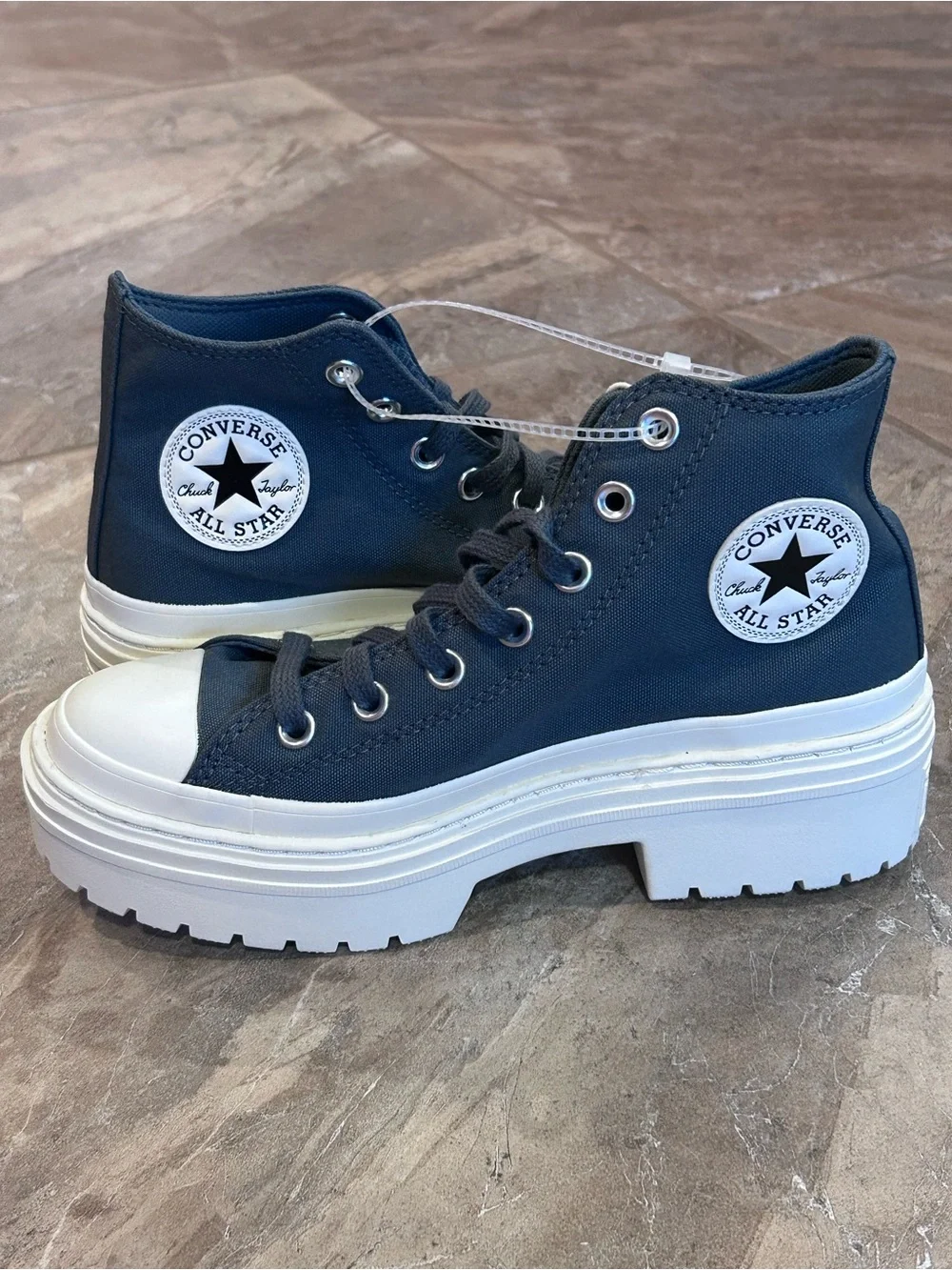 Converse CTAS Lugged Heel Hi Platform Shoes A10619C Women’s 7.5 Teal Green NEW